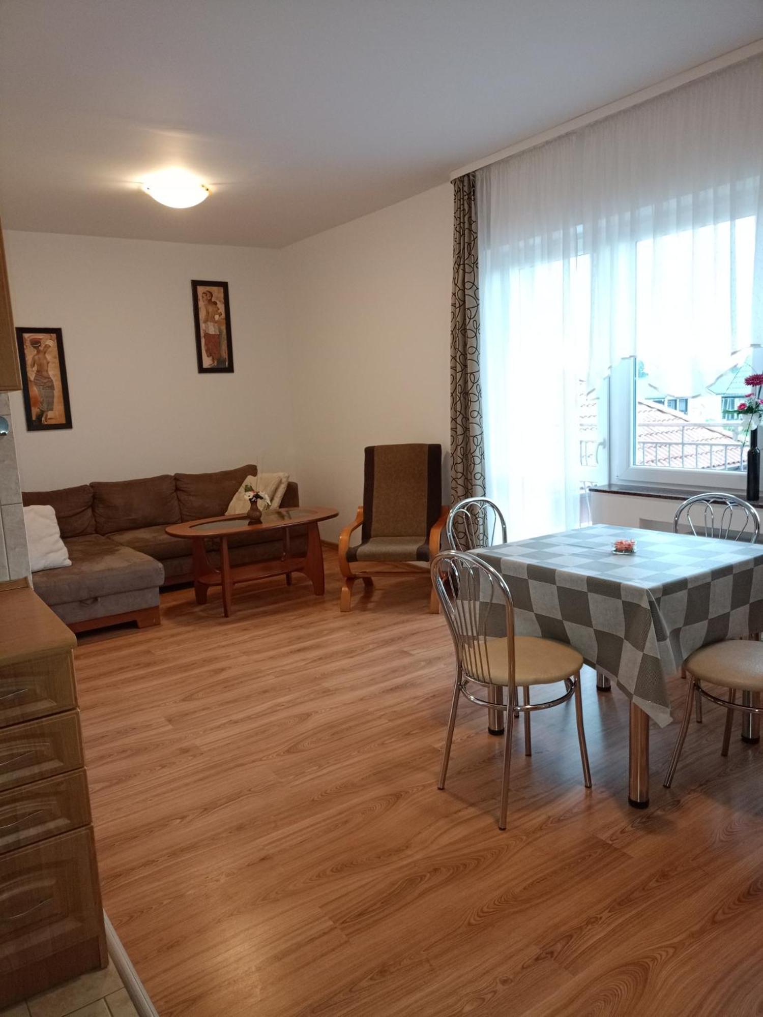 Willa Rubin Dziwnówek Buitenkant foto